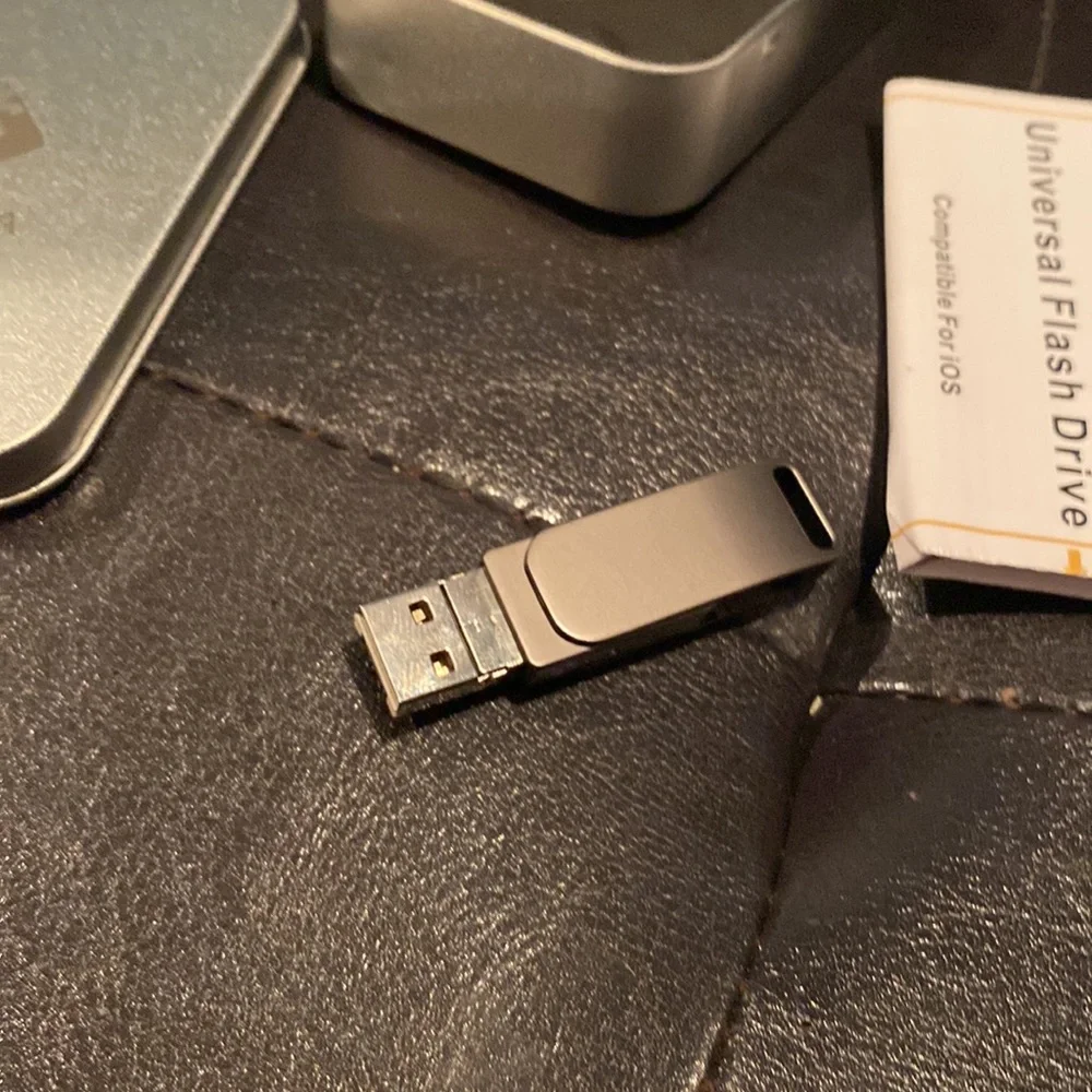 yisska flash drive